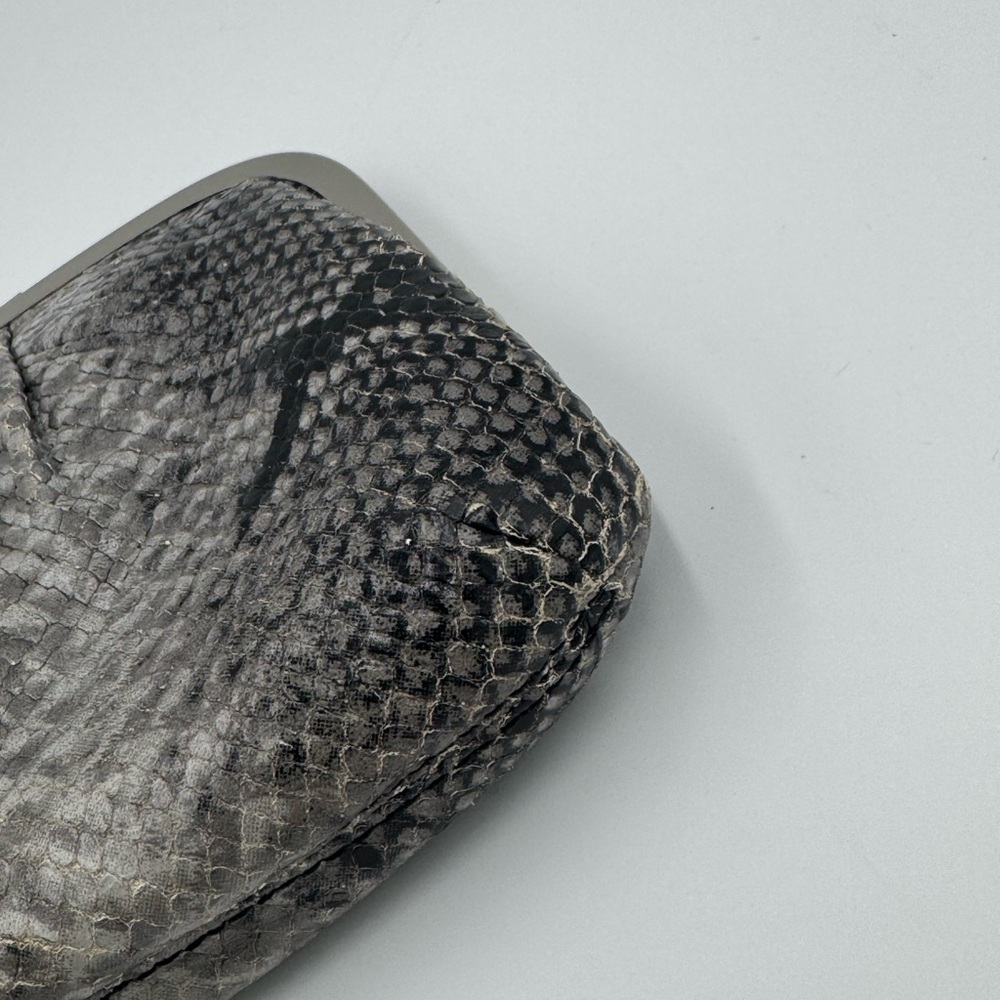 Coach Snakeskin KISSLOCK Clutch with Leather Wristlet & Hang Tag - Picture 4 of 12